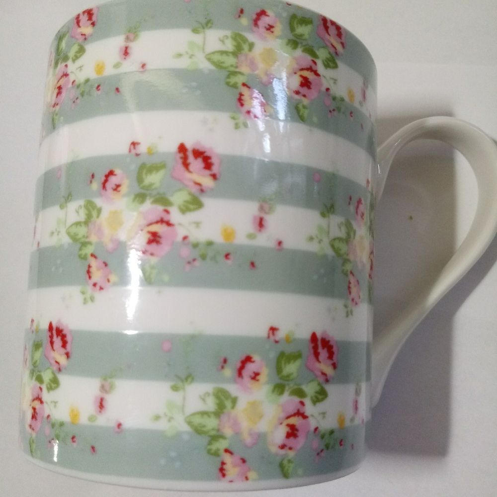 💥 CLOSET CLOSING SALE 💥 Coffee Mug Scented Candle